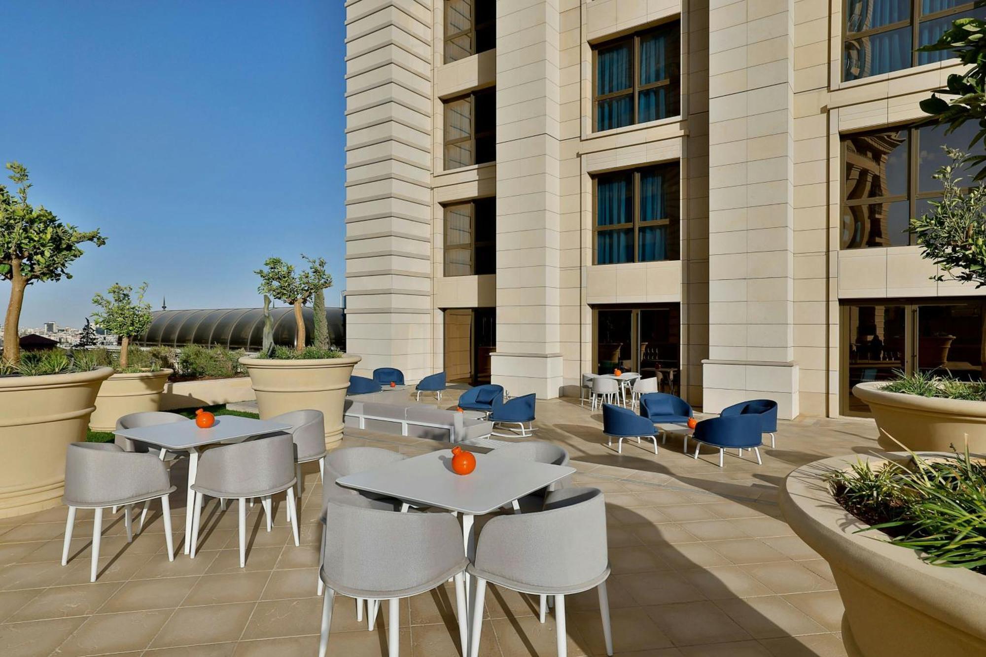 The Ritz-Carlton, Amman Ξενοδοχείο Εξωτερικό φωτογραφία The Terrace