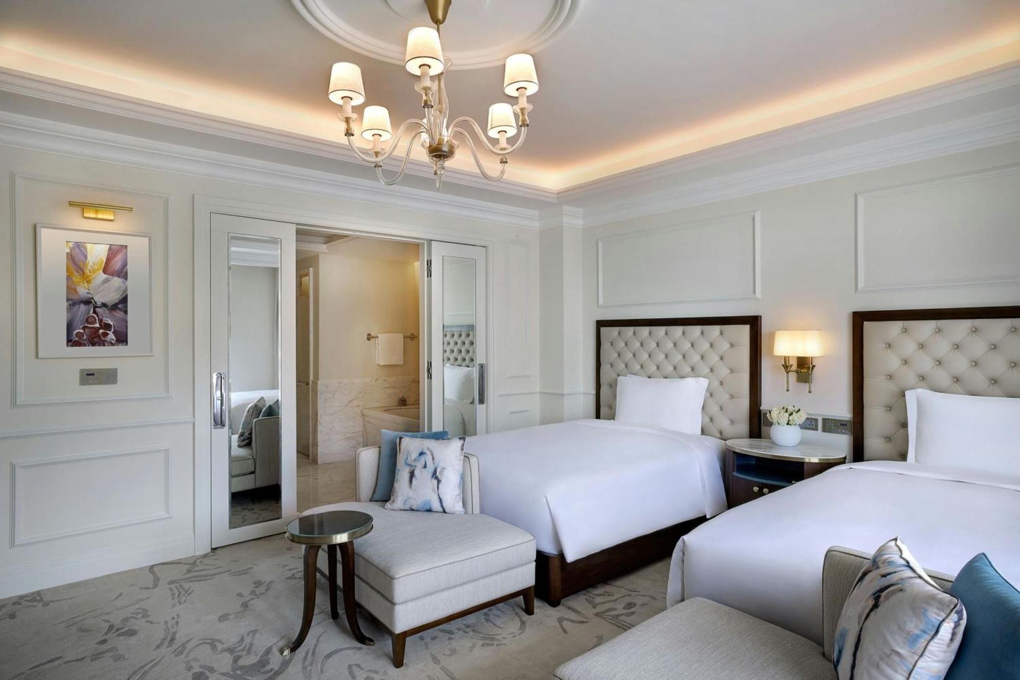 The Ritz-Carlton, Amman Ξενοδοχείο Εξωτερικό φωτογραφία Deluxe Room